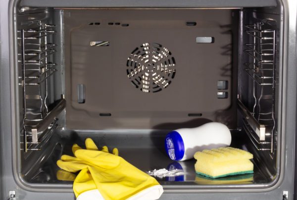 cleaning materials for the oven