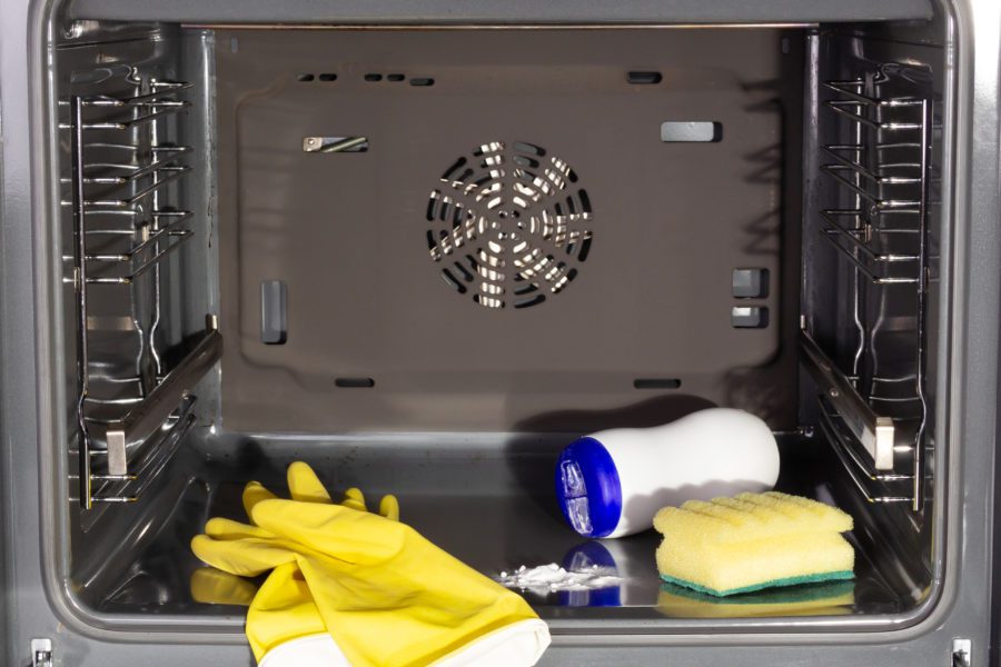 cleaning materials for the oven