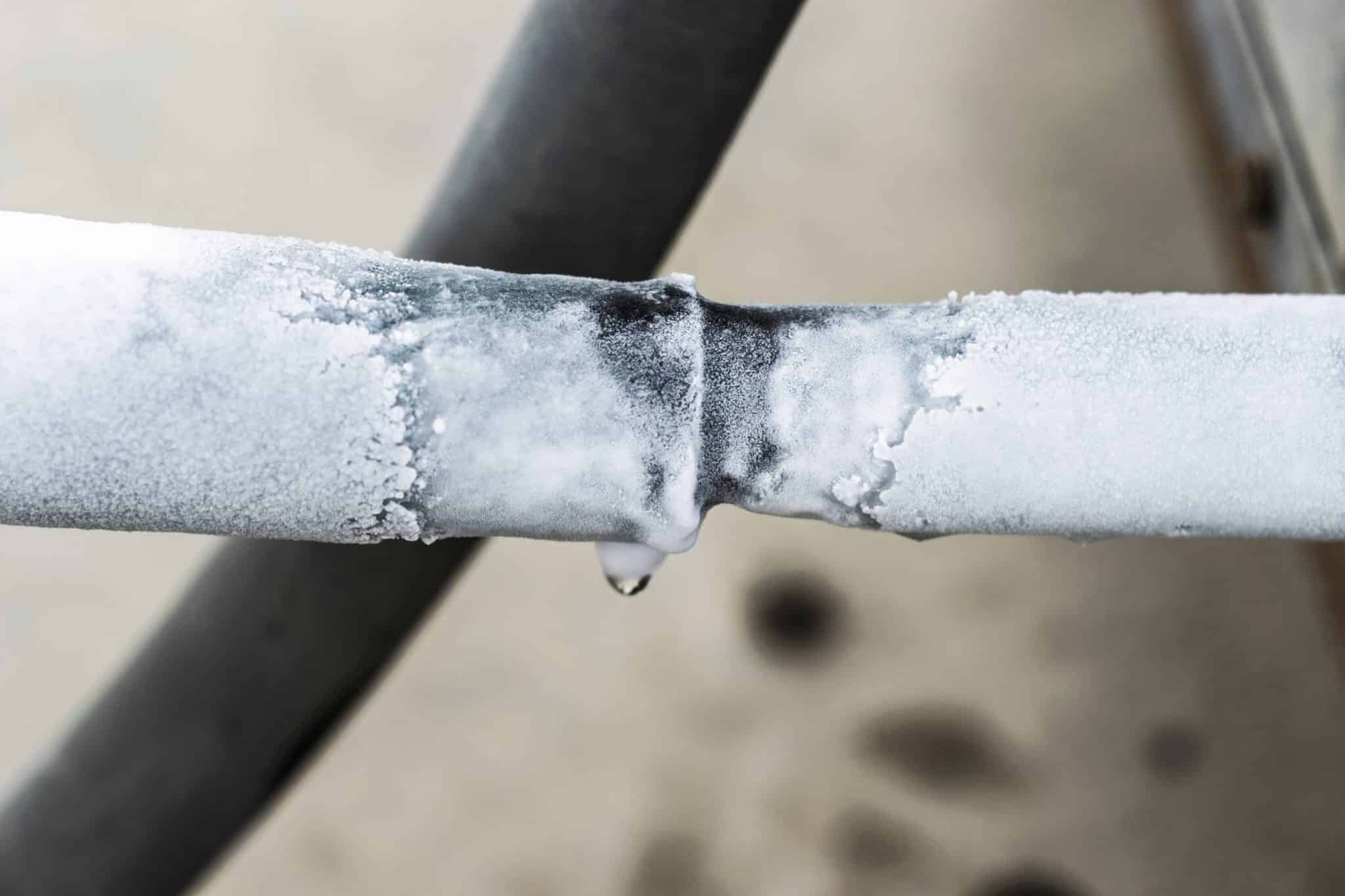 will-frozen-pipes-thaw-on-their-own-alpha-building-inspections