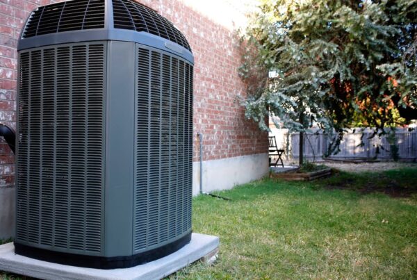 What does a heat pump look like?